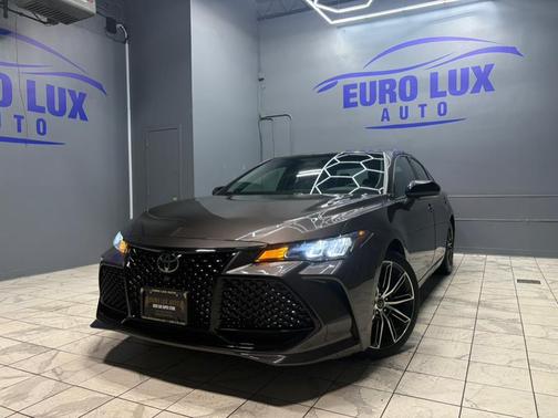 2019 Toyota Avalon Limited