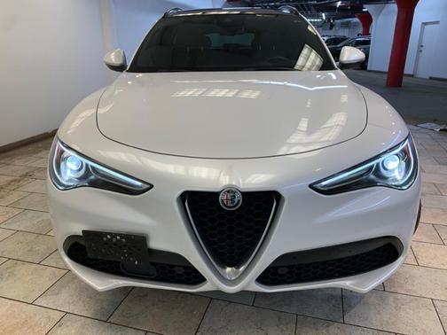 2018 Alfa Romeo Stelvio Ti Sport
