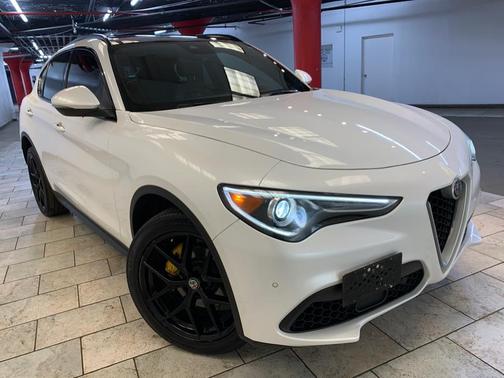 2018 Alfa Romeo Stelvio Ti Sport