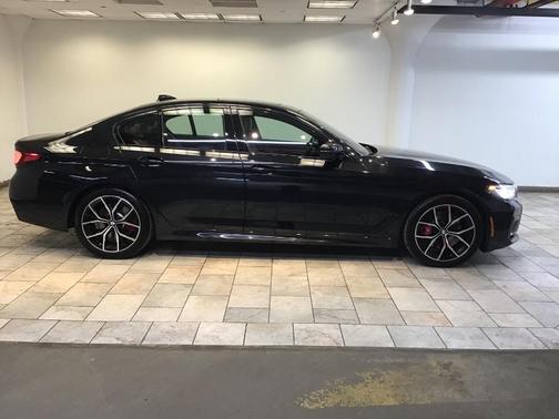 2022 BMW 530 i xDrive