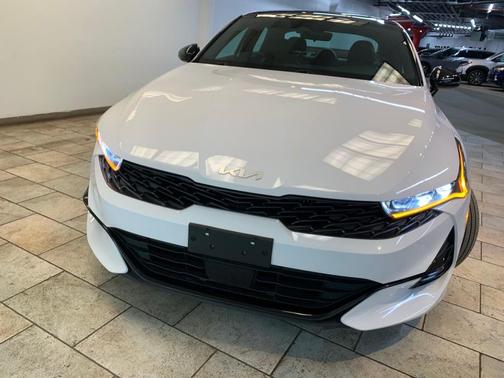 2022 Kia K5 GT-Line