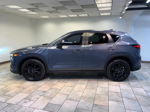 2023 Mazda CX-5 Carbon Edition