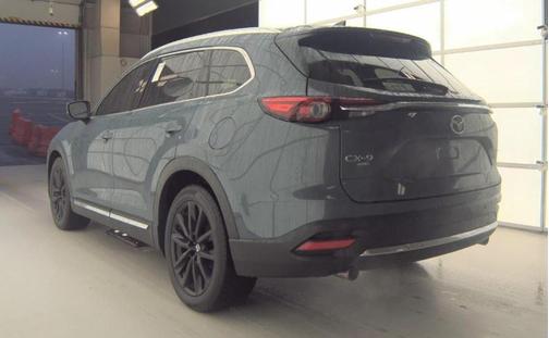2023 Mazda CX-9 Carbon Edition