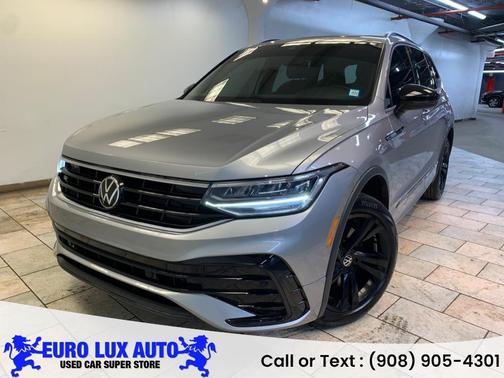 2023 Volkswagen Tiguan 2.0T SE R-Line Black 4MOTION