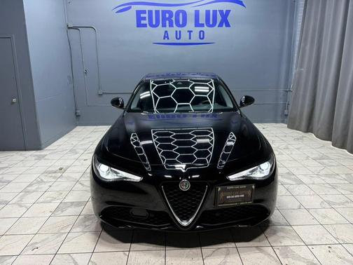 2020 Alfa Romeo Giulia Base