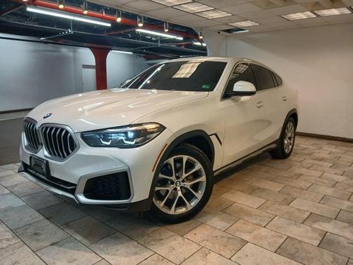 2022 BMW X6 xDrive40i