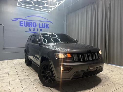 2020 Jeep Grand Cherokee Altitude