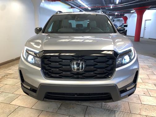 2022 Honda Passport AWD Elite