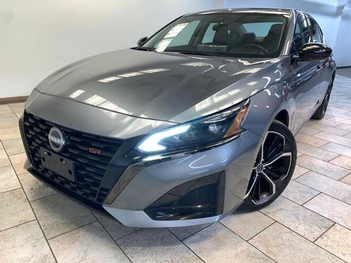 2023 Nissan Altima SR Intelligent AWD