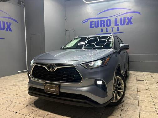 2022 Toyota Highlander Limited