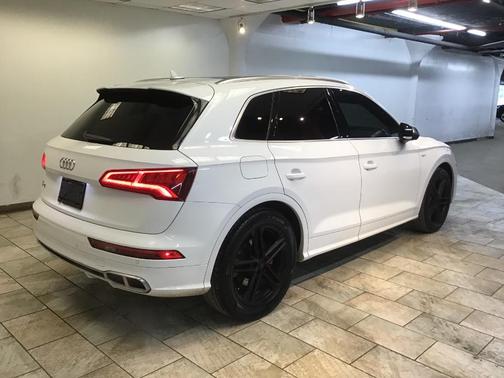 2018 Audi SQ5 3.0T Premium Plus