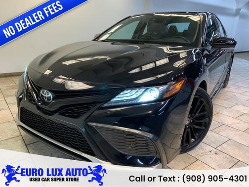 Midnight Black Metallic 2021 Toyota Camry XSE