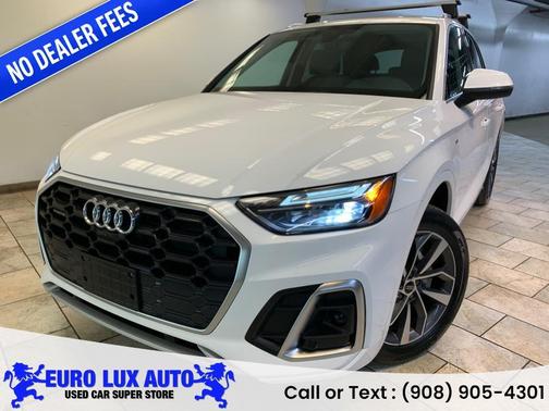 Ibis White 2023 Audi Q5 45 S line Premium Plus
