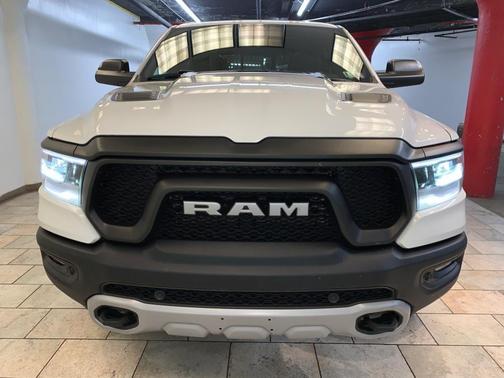 Ivory Tri-Coat Pearl 2020 RAM 1500 Rebel