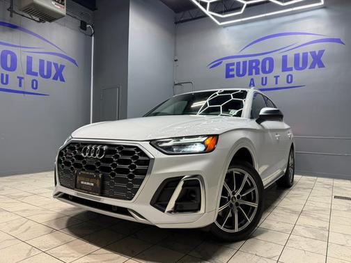 Ibis White 2021 Audi SQ5 3.0T Premium Plus