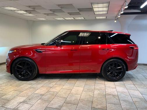 2023 Land Rover Range Rover Sport SE