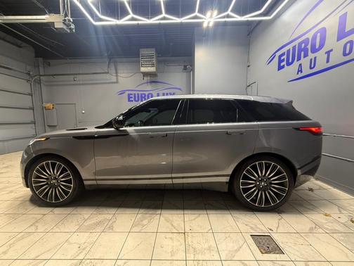 2022 Land Rover Range Rover Velar P250 S R-Dynamic