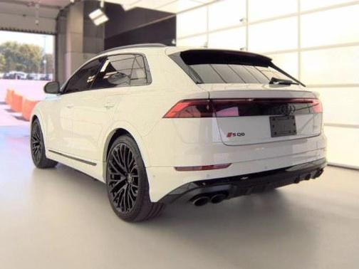 Carrara White 2024 Audi SQ8 4.0T Premium Plus