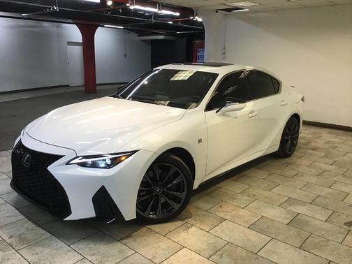 2022 Lexus IS 350 Base