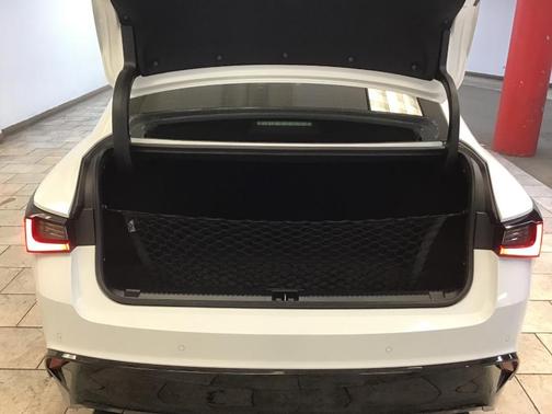 2022 Lexus IS 350 Base