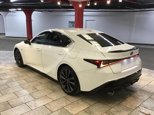 2022 Lexus IS 350 Base
