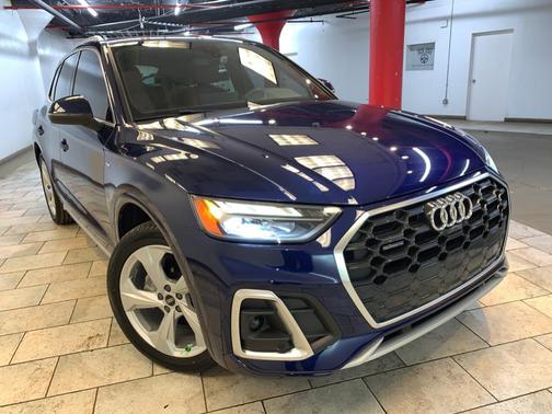 2022 Audi Q5 45 S line Premium Plus