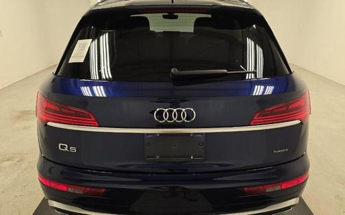 2022 Audi Q5 45 S line Premium Plus