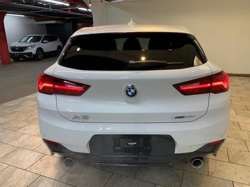2023 BMW X2 xDrive28i