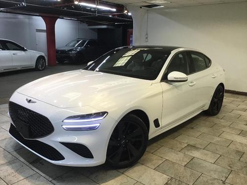 2023 Genesis G70 2.0T AWD