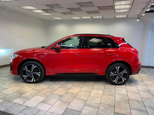 2023 Audi Q3 45 S line Premium Plus