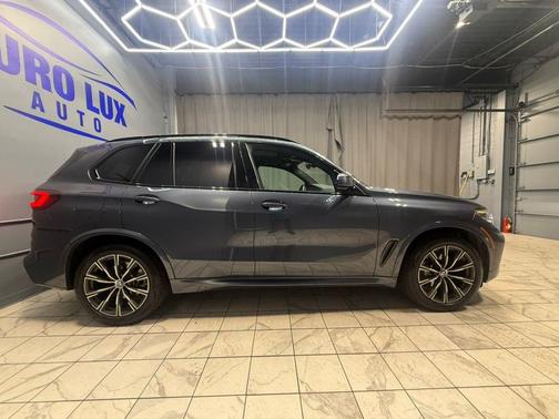 Arctic Grey Metallic 2022 BMW X5 xDrive40i