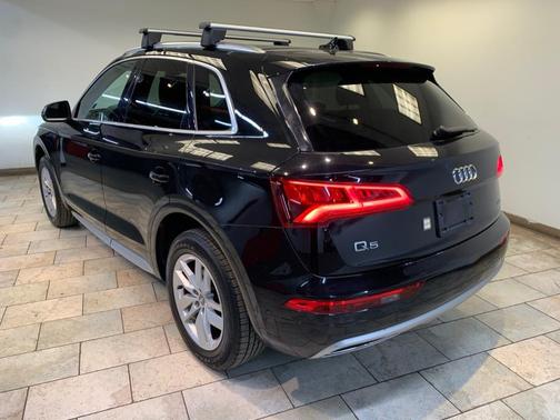 2020 Audi Q5 45 Premium