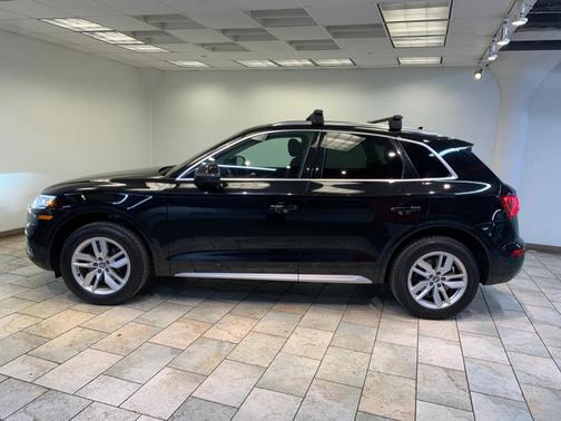 2020 Audi Q5 45 Premium