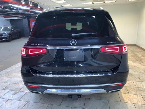 2022 Mercedes-Benz GLS 450 4MATIC