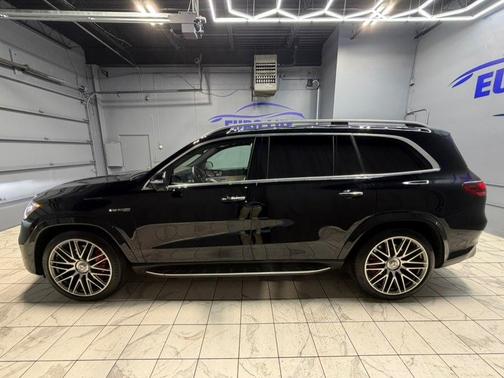 Black 2024 Mercedes-Benz AMG GLS 63 Base