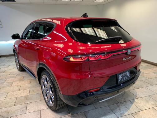 2024 Alfa Romeo Tonale Ti EAWD