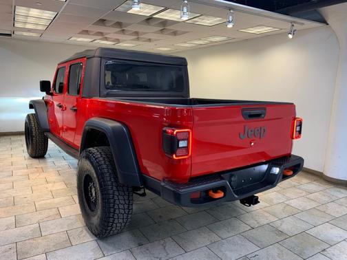 2021 Jeep Gladiator Mojave 4X4