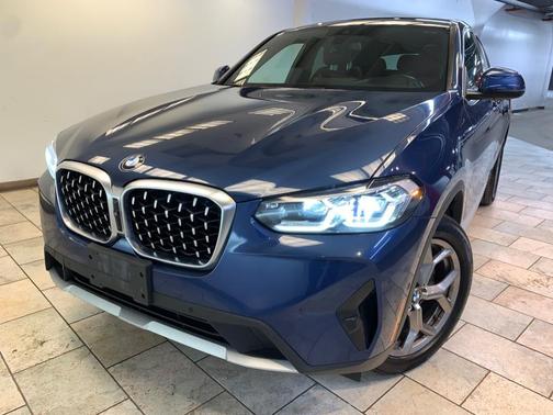 2022 BMW X4 xDrive30i