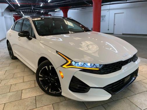 2023 Kia K5 GT-Line