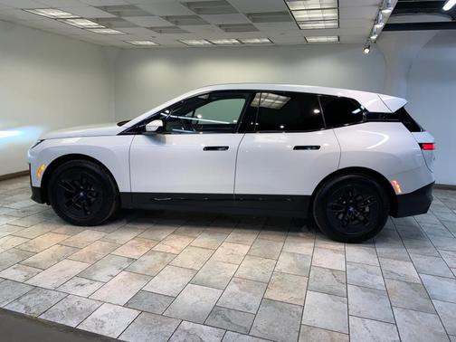 2024 BMW iX xDrive50