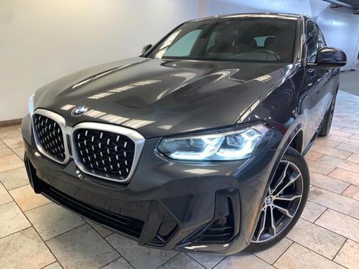 2023 BMW X4 xDrive30i