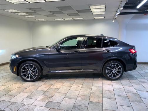 2023 BMW X4 xDrive30i