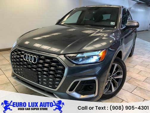 2022 Audi Q5 45 S line Premium
