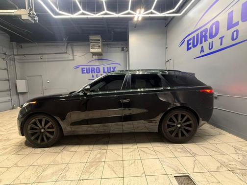 Narvik Black 2018 Land Rover Range Rover Velar P380 HSE R-Dynamic