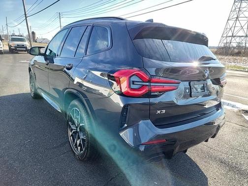 2023 BMW X3 M40i