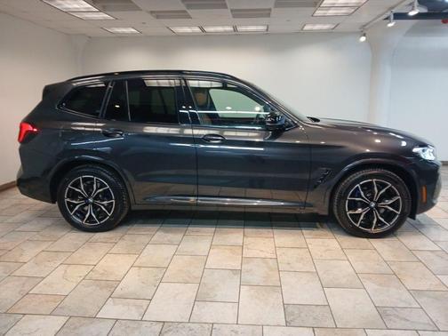 2023 BMW X3 M40i