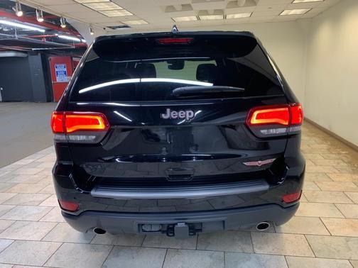 2020 Jeep Grand Cherokee Trailhawk