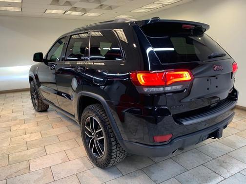 2020 Jeep Grand Cherokee Trailhawk