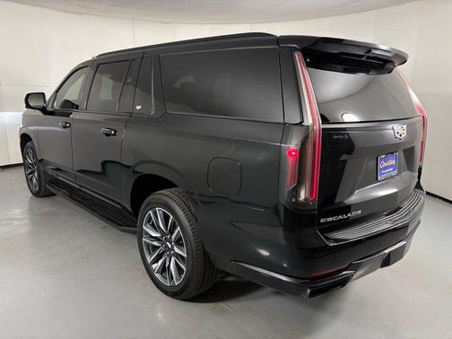 2023 Cadillac Escalade ESV Sport