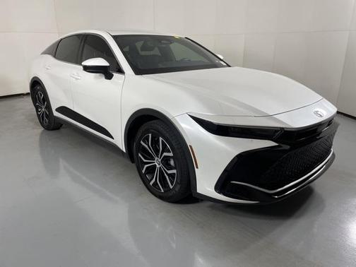 2023 Toyota Crown XLE